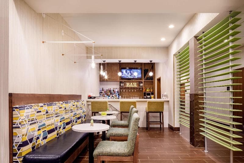 Hampton Inn Paramus 3