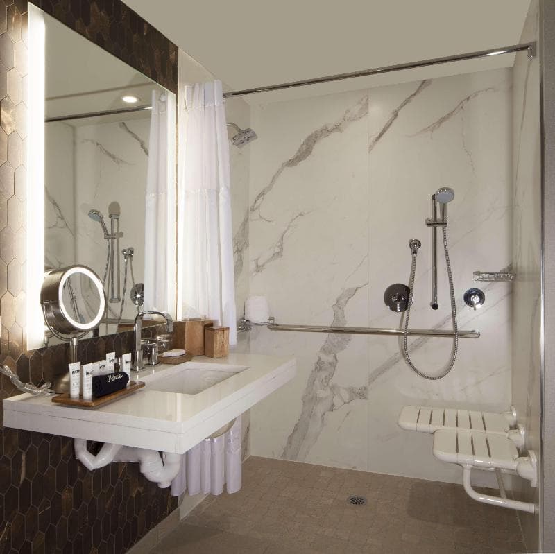 The Porter Portland, Curio Collection by Hilton 5