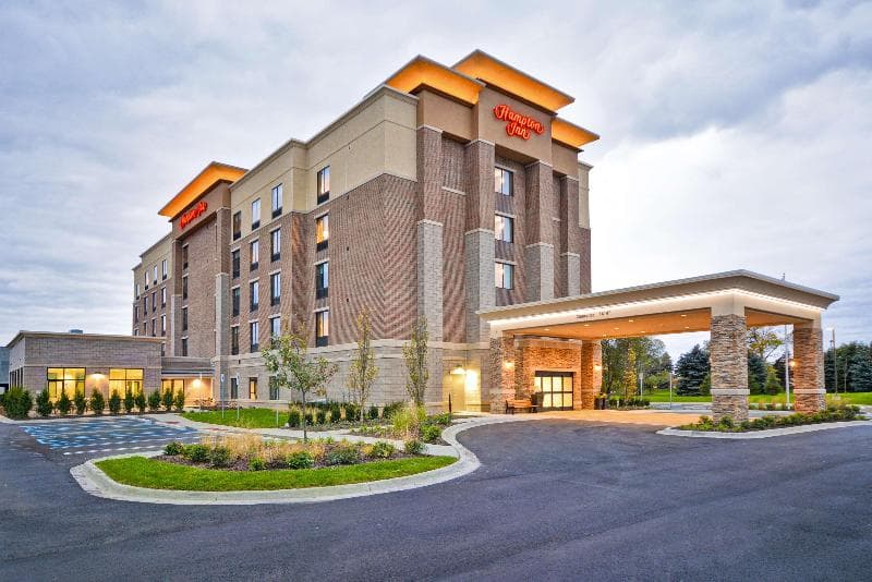Hampton Inn Livonia Detroit photo 1