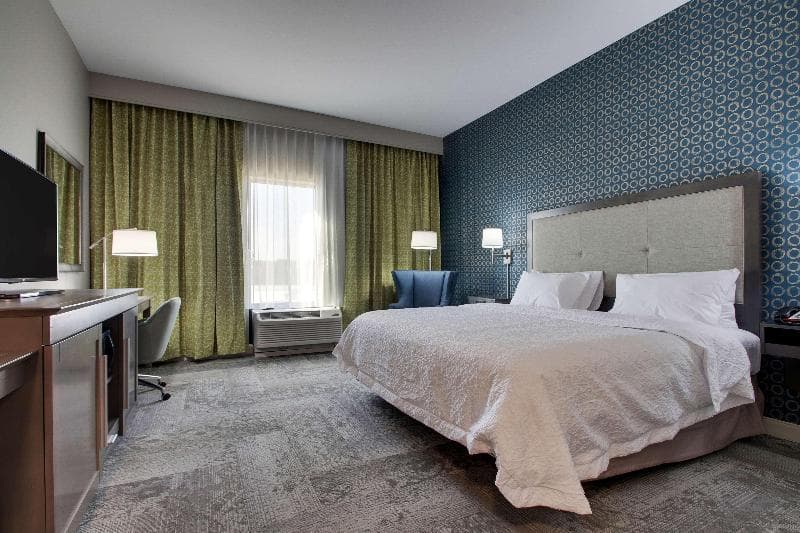 Hampton Inn & Suites Knightdale Raleigh 4