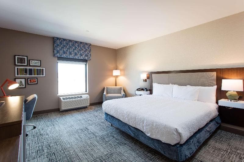 Hampton Inn & Suites St. George SunRiver 5