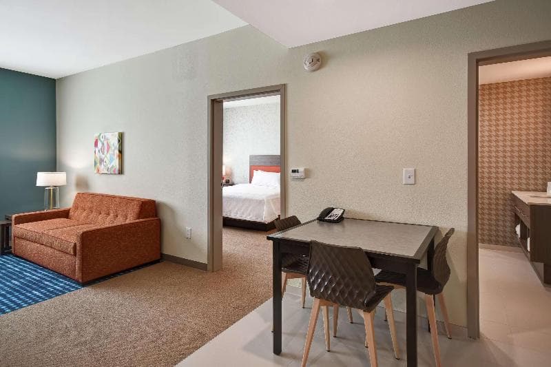 Home2 Suites by Hilton Columbus Downtown 4