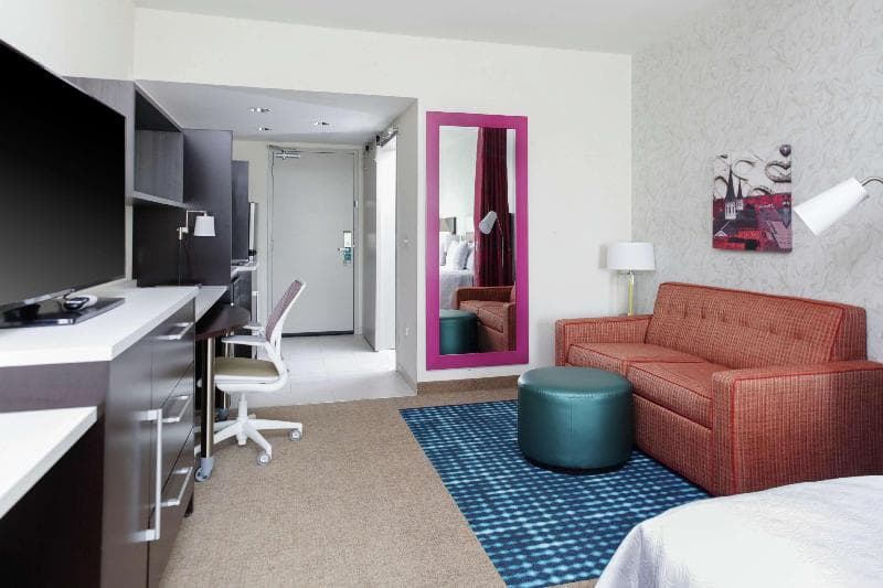 Home2 Suites by Hilton Louisville Airport Expo Center 2