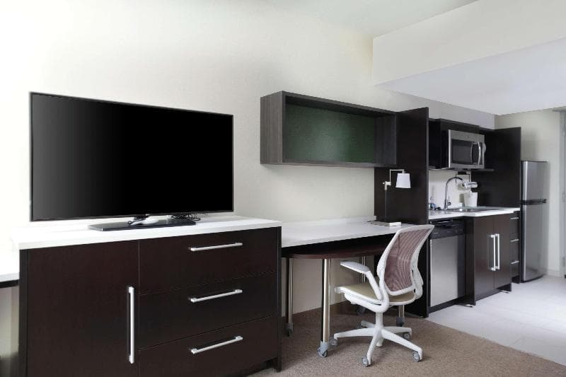 Home2 Suites by Hilton Louisville Airport Expo Center 5