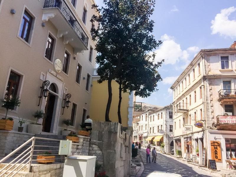 Hotel Argjiro 3