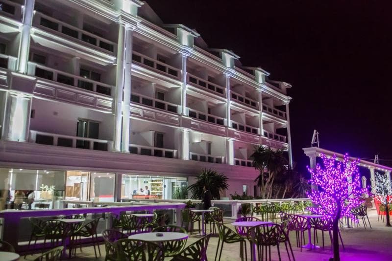 Santa Quaranta Premium Resort 3