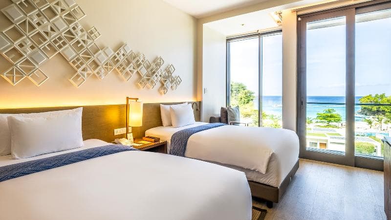 Crimson Resort & Spa Boracay 4