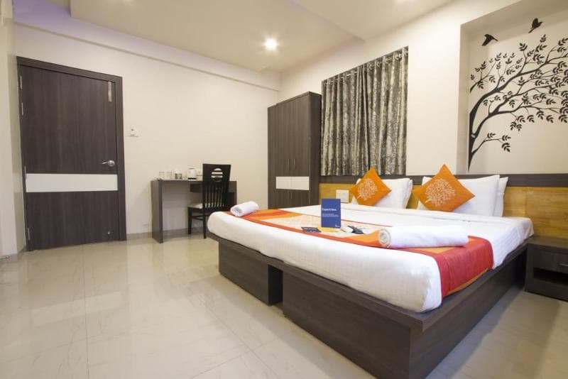 Fabhotel Imperio Baner 5