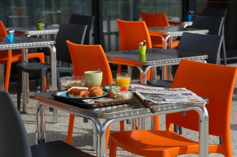 First Inn Hotel Blois 2