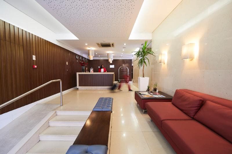Rk Suite Hotel 5