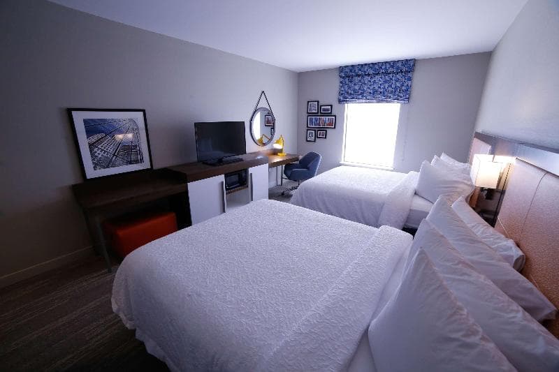 Hampton Inn & Suites Forest City 3