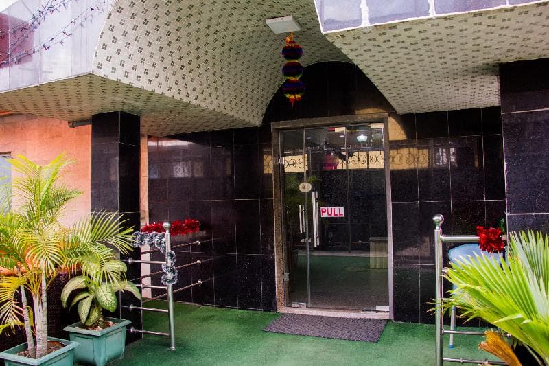 Downtown Royal Hotel Dipeolu 2