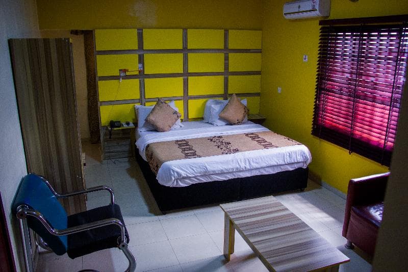 Downtown Royal Hotel Dipeolu 5