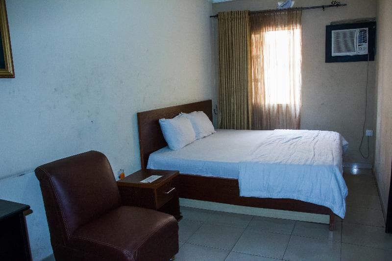 Cavitex Hotel & Suites 4