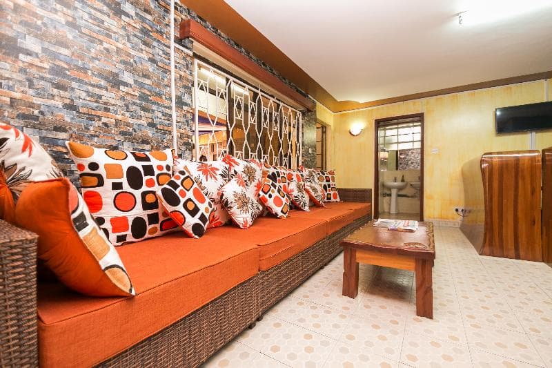 Upperhill Blueberry Hotel 5