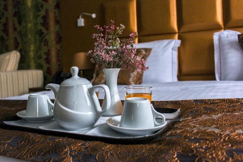 Hotel Deluxe 4