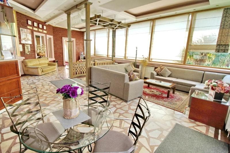 Irmeni Hotel 5