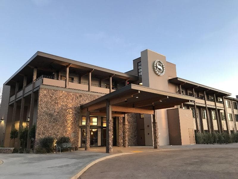 Sheraton Redding Hotel At The Sundial Bridge 5