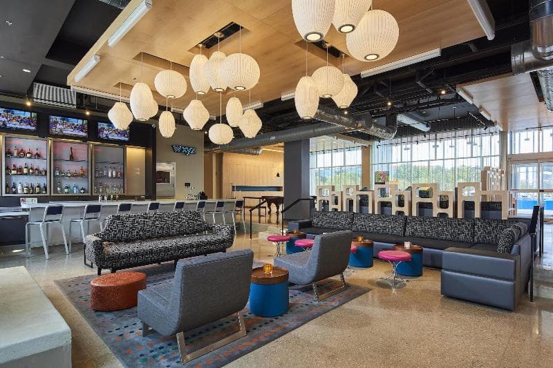 Aloft Cleveland Airport 2