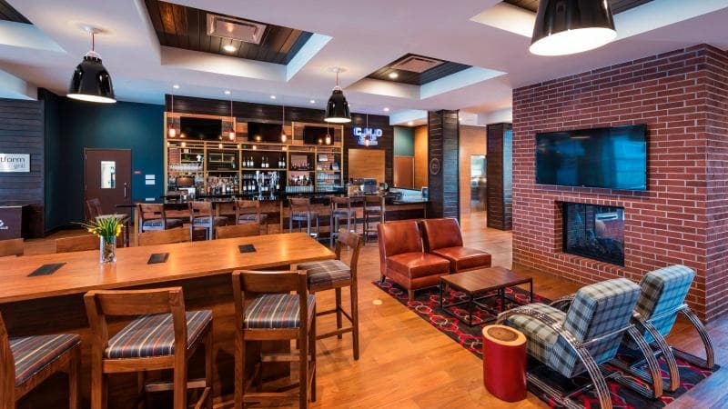 Four Points By Sheraton Houston Intercontinental Airport 4