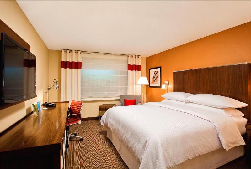Four Points By Sheraton Grande Prairie 5