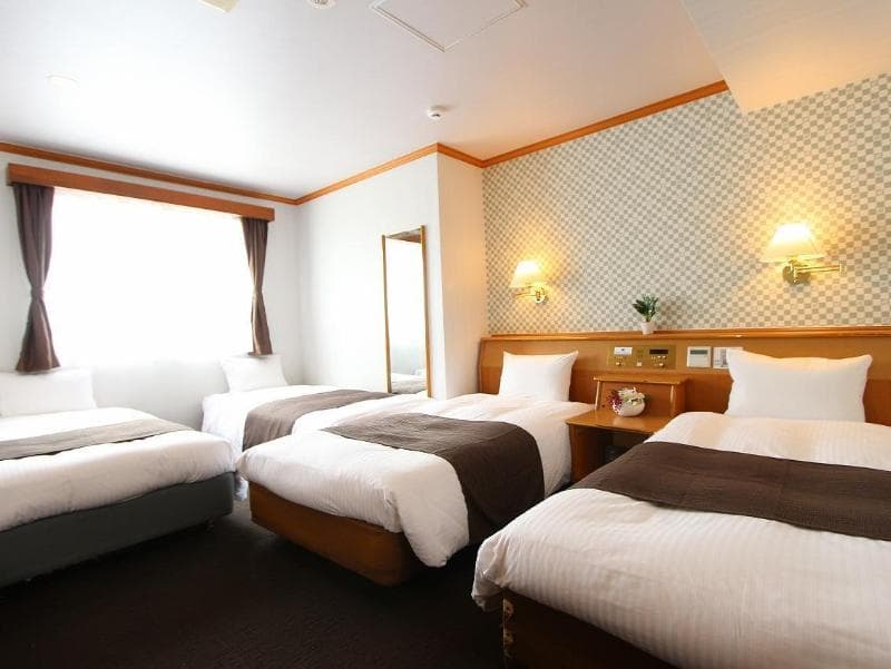 Hotel Livemax Naha Tomarikou 5