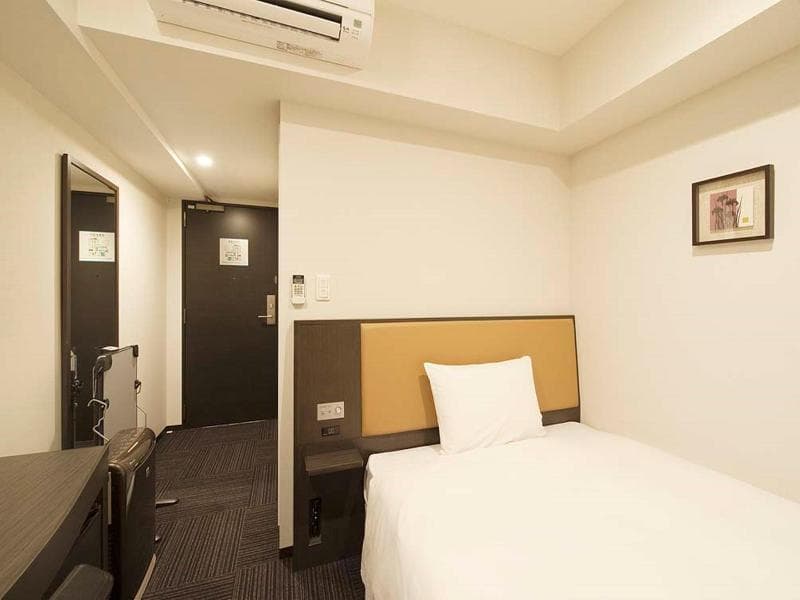 Apa Hotel Asakusabashi Ekimae 3