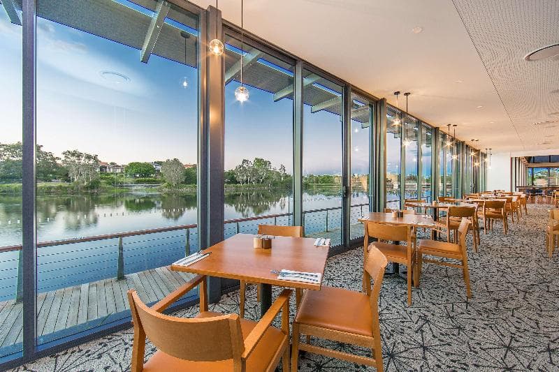 Best Western Plus North Lakes Hotel 4