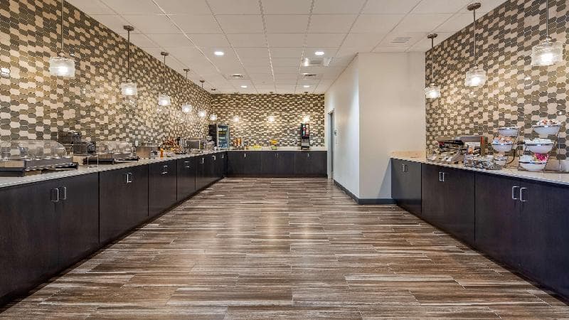 Best Western Plus Centralia Hotel & Suites 3