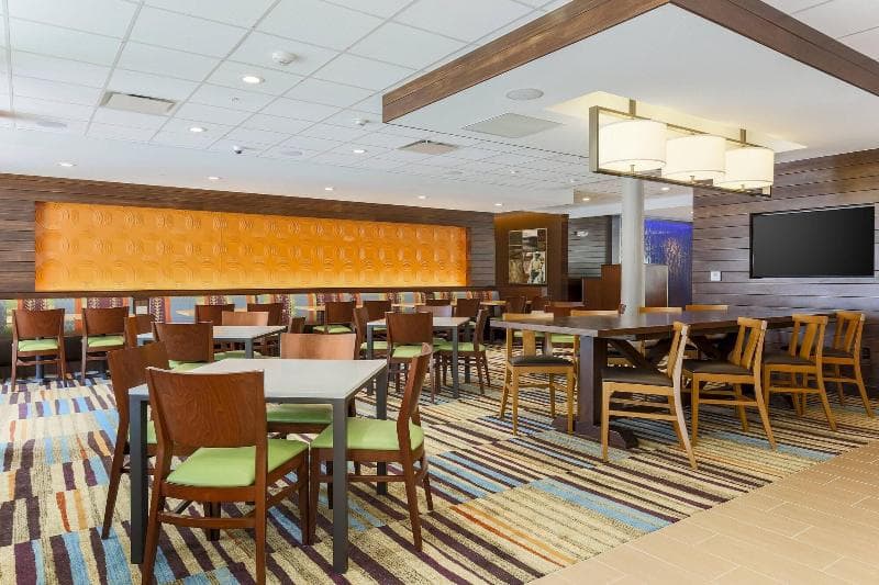 Fairfield Inn & Suites By Marriott Decatur At Deca 3