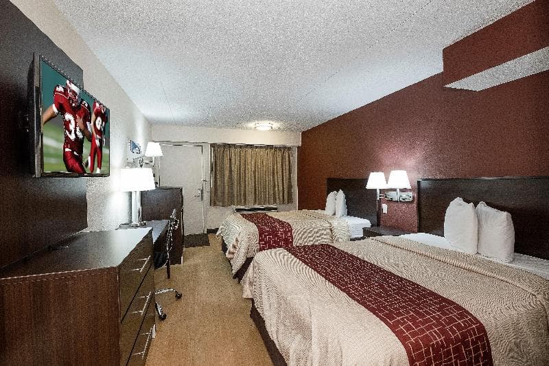 Red Roof Inn Toledo - Maumee photo 1