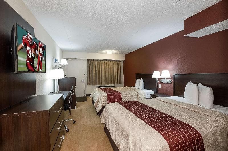 Red Roof Inn Toledo - Maumee 2