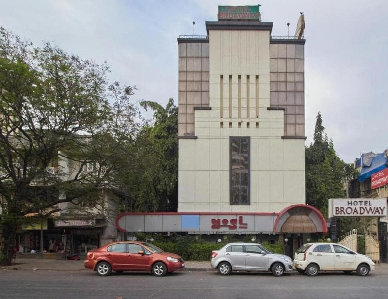 Hotel Yogi Broadway 2