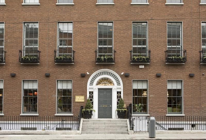 Iveagh Garden Hotel photo 1