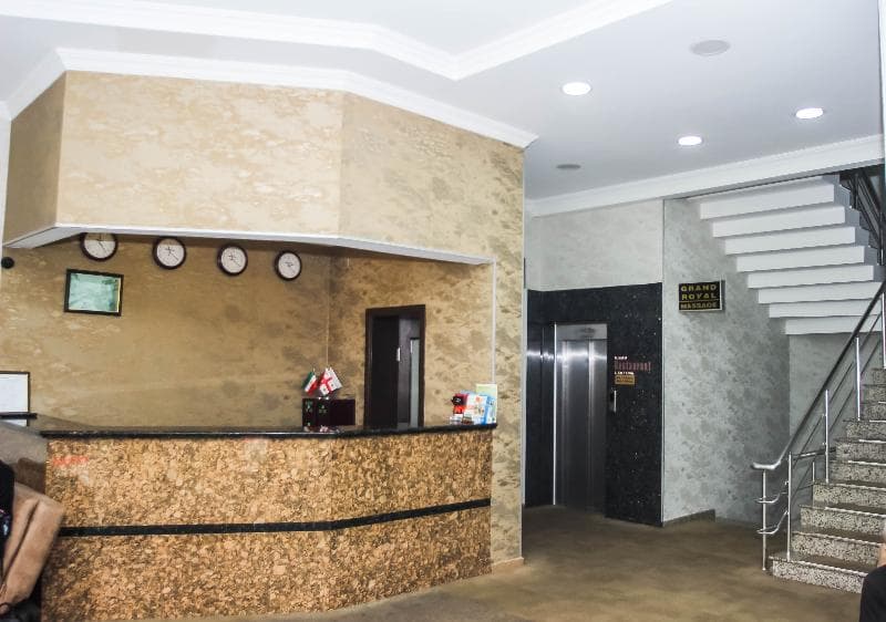 Graphic Hotel Batumi 5