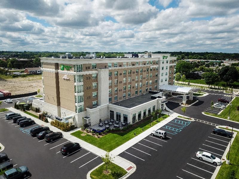 Holiday Inn & Suites Farmington Hills - Detroit Nw 1