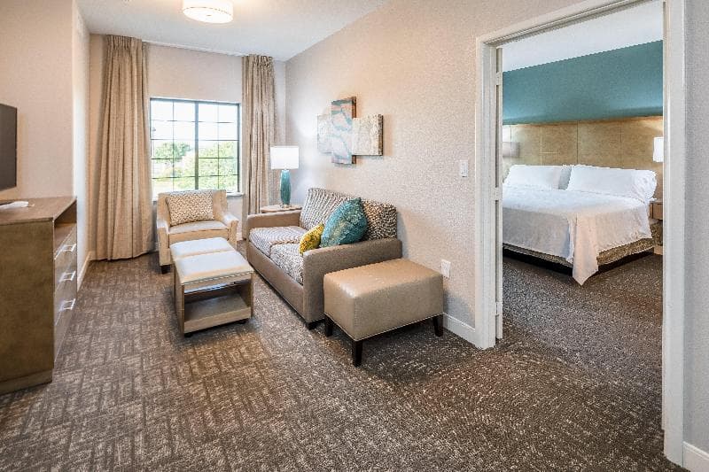 Staybridge Suites Lake Jackson 2