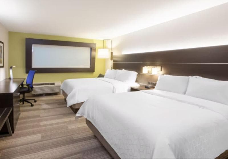 Holiday Inn Express & Suites Atlanta N - Woodstock 4