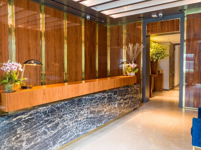 33 Seaport Hotel 4