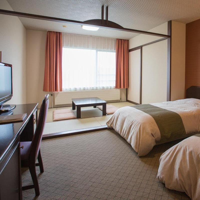 Sky Park Hotel 3