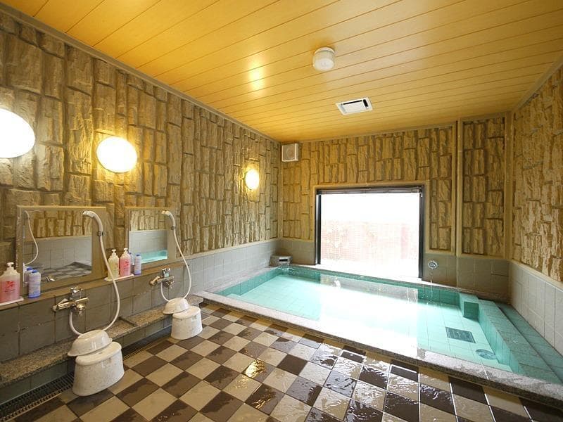 Hotel Route-Inn Shiojirikita Inter main