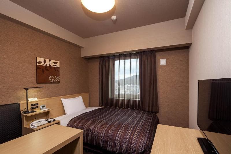 Hotel Route Inn Higashi Hiroshima Saijo Ekimae photo 1