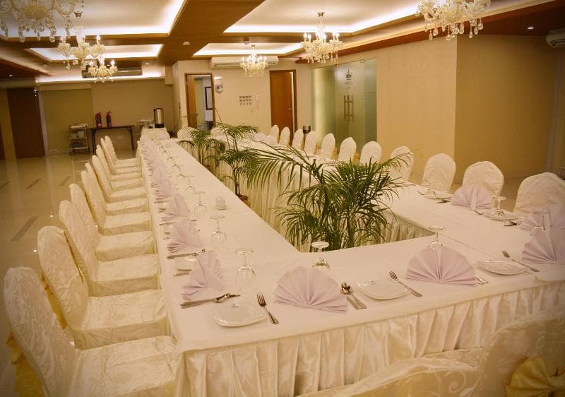 Asia Hotel & Resorts 1