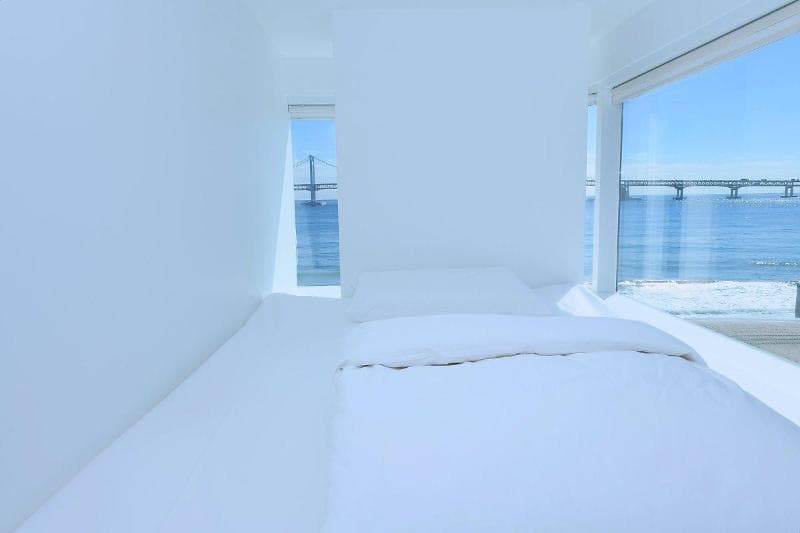 Hotel 1 3