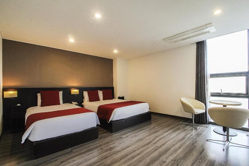Ms Hotel 2