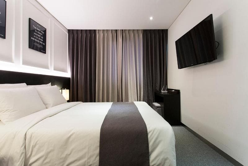 Vella Suite Suwon 5