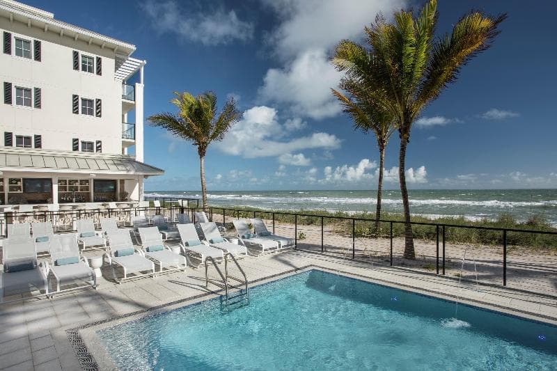 Hutchinson Shores Resort & Spa 4