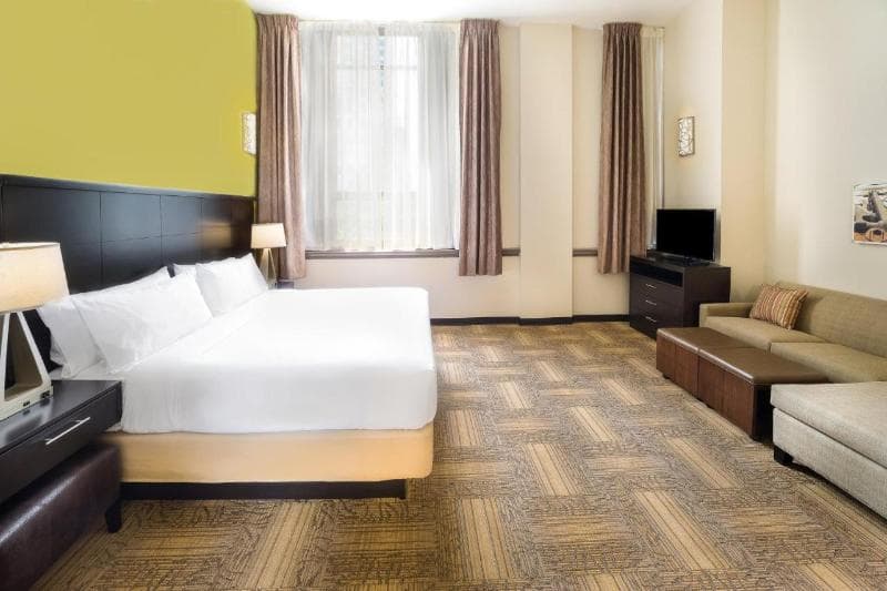 Staybridge Suites Baltimore - Inner Harbor 5