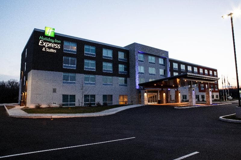Holiday Inn Express And Suites Gettysburg 2