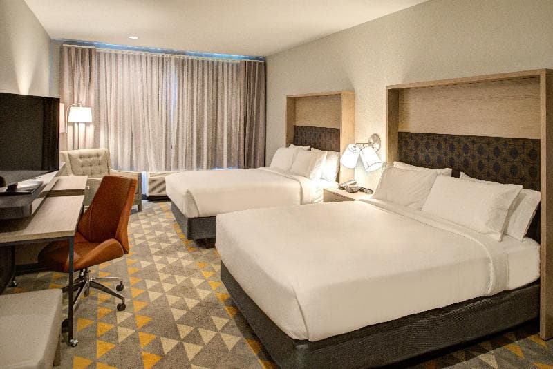 Holiday Inn & Suites Houston West - Katy Mills 5